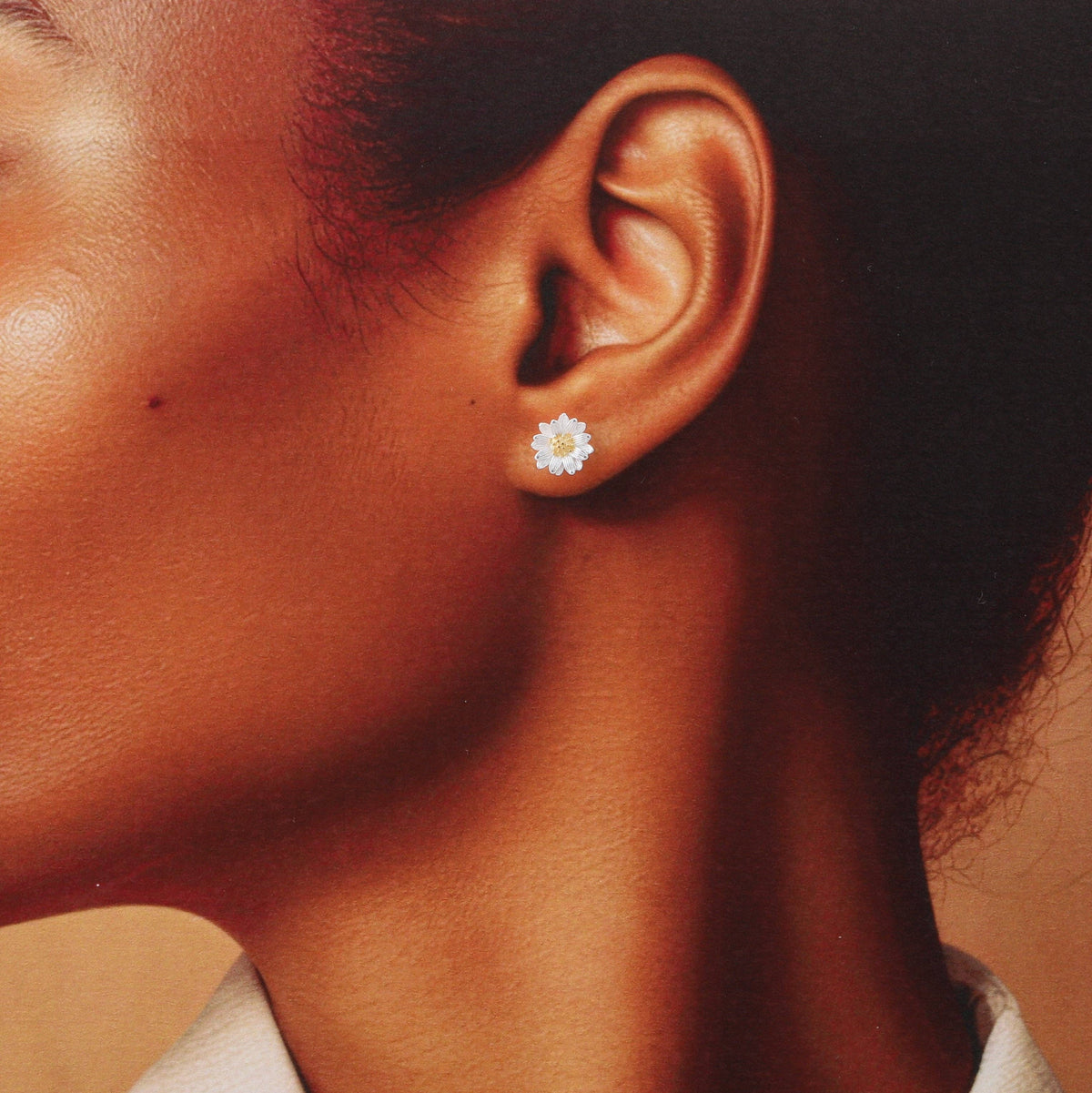 Sterling silver wild daisy earrings, close-up detail