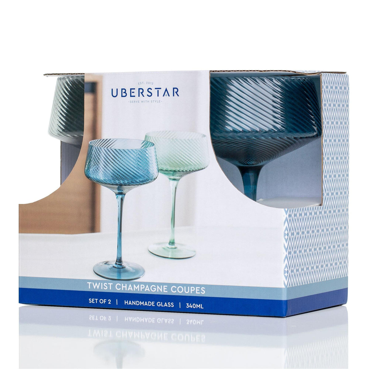 Twist champagne coupes, lifestyle image